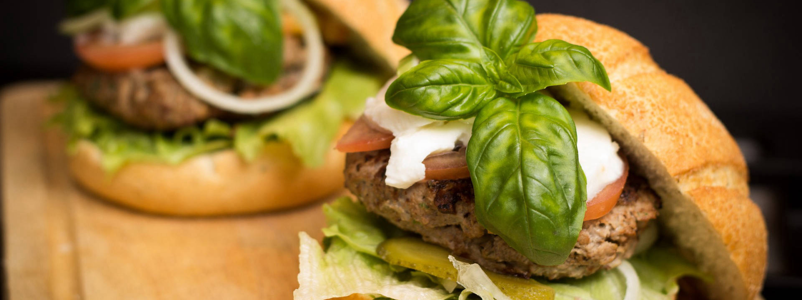 HAMBURGUESAS-AUTOR